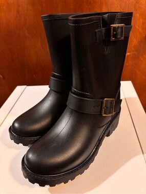 Black Mid-Calf Moto Rain Boots Buckle Lug Sole Women’s US 6 EU 37